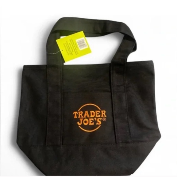 NWT Trader's Joe Halloween Tote-Black - Picture 1 of 6